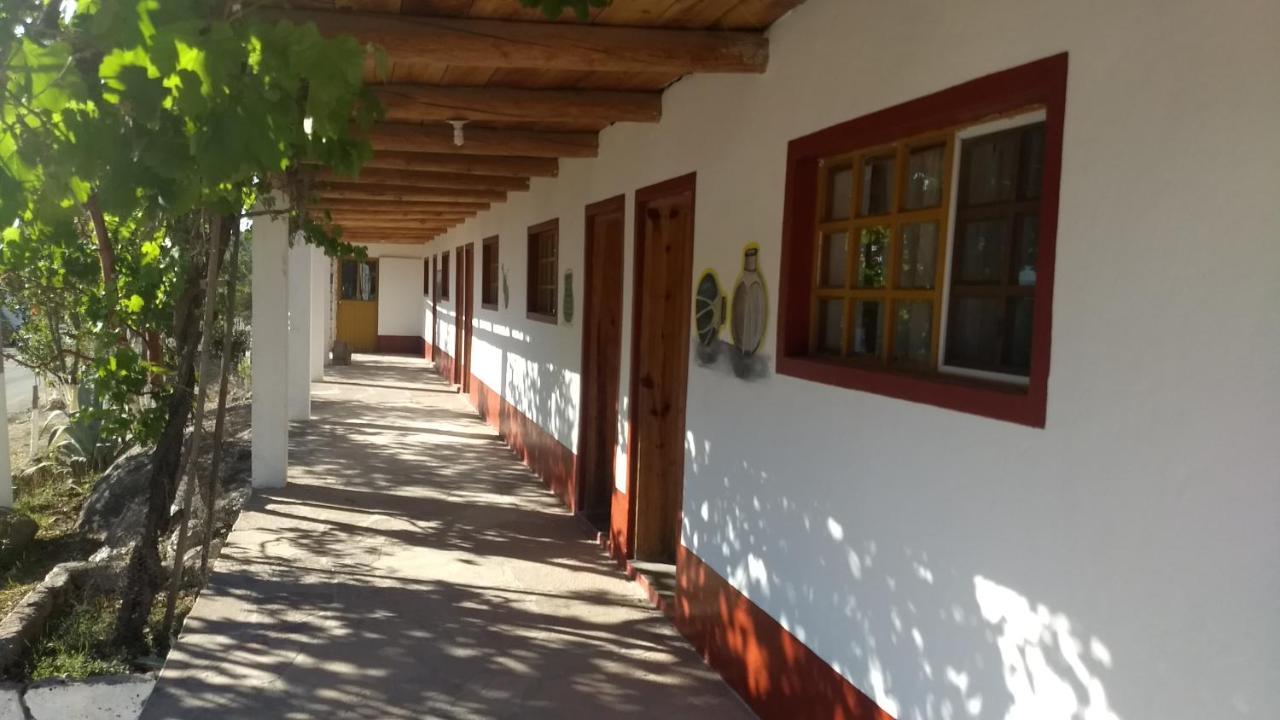 Hotel Entronque Barrancas San Alonso Eksteriør billede