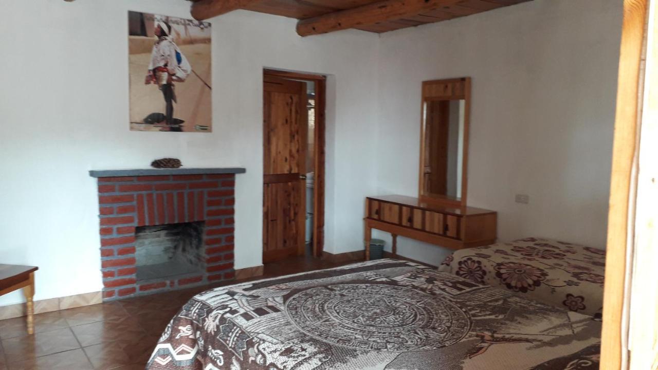 Hotel Entronque Barrancas San Alonso Eksteriør billede